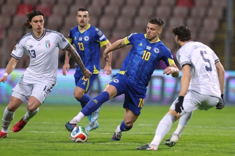Luxembourg vs Italia
